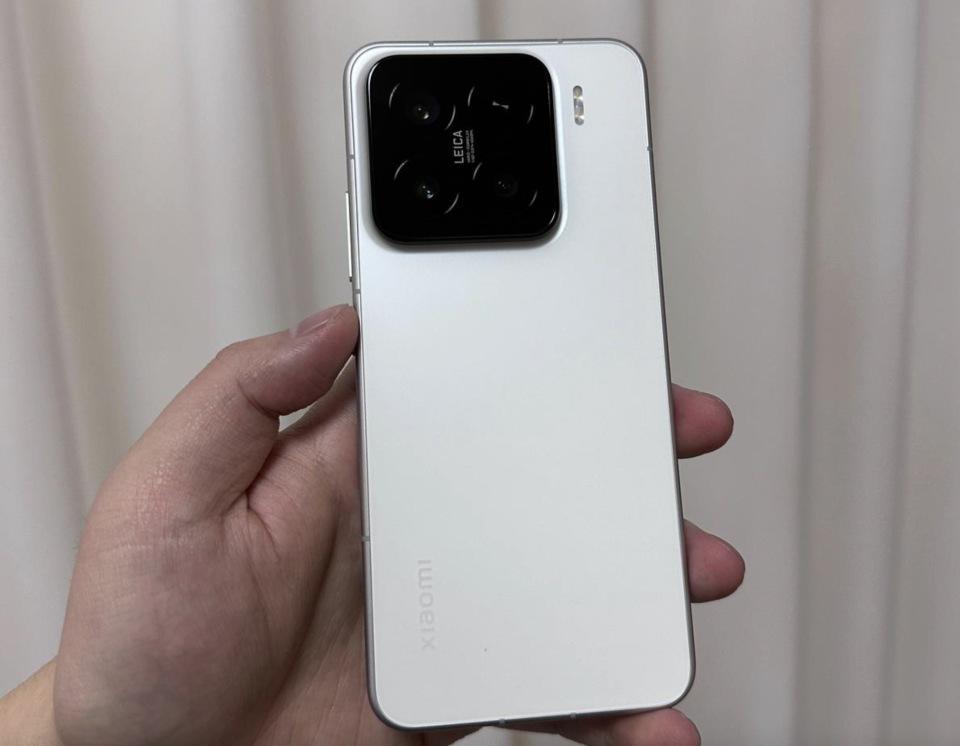  数码发烧友：高性价比旗舰手机选购指南 手机评测