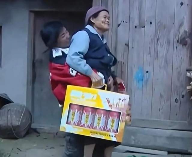  拆解张雪机车逆袭密码：四个女人构建的底层支撑系统 企业服务